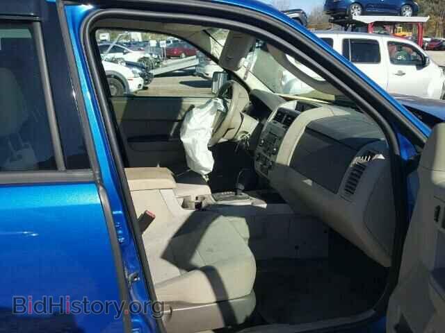 2011 FORD ESCAPE - VIN: 1FMCU0D78BKB21998 - Photo 5