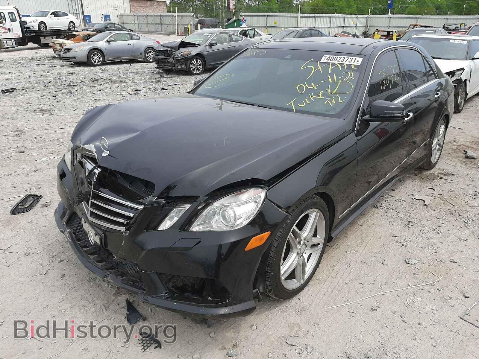 2011 MERCEDES-BENZ E-CLASS - VIN: WDDHF7CB4BA274912 - Фото 2