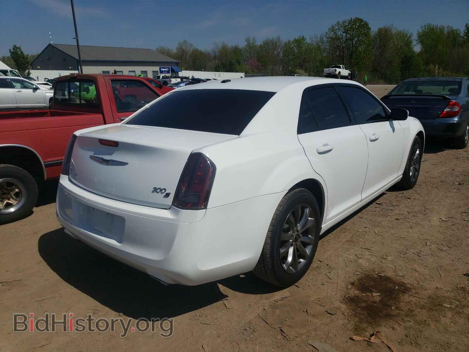 2014 CHRYSLER 300 - VIN: 2C3CCAGG7EH357227 - Photo 4