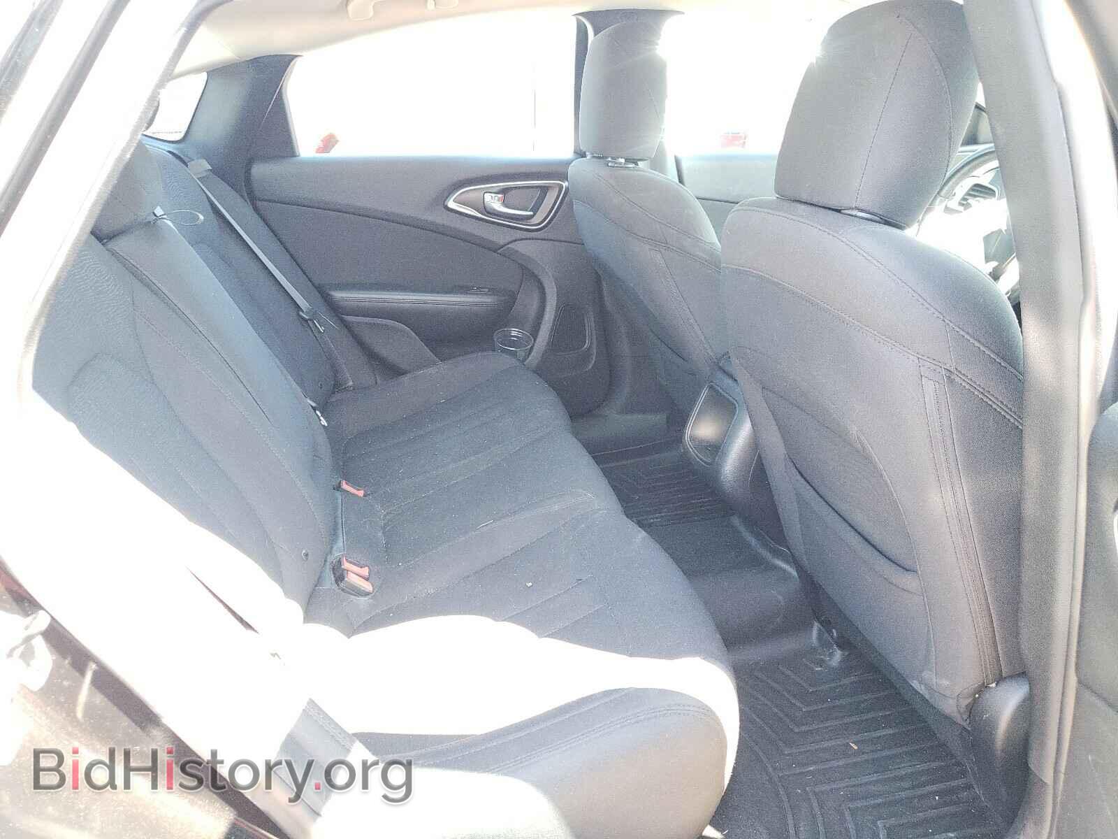 2016 CHRYSLER 200 - VIN: 1C3CCCAB9GN137008 - Фото 6