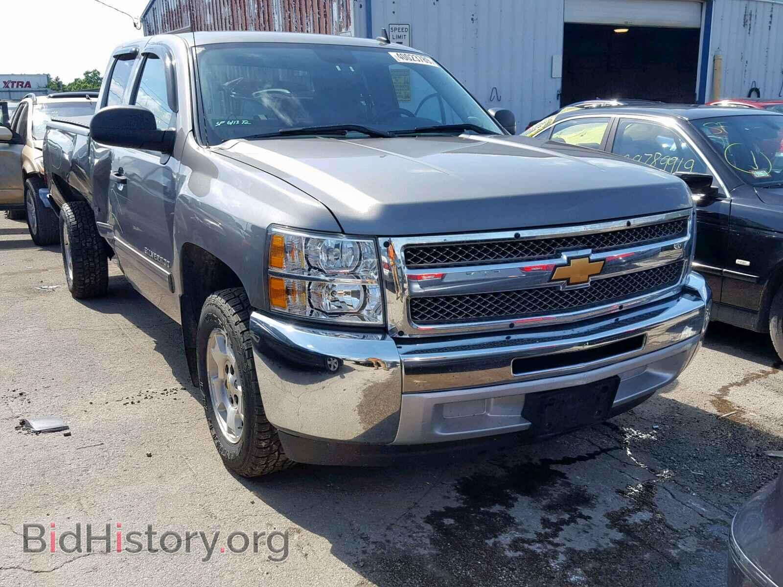 Фотография 1GCRCSE04DZ282003 - CHEVROLET SILVERADO 2013