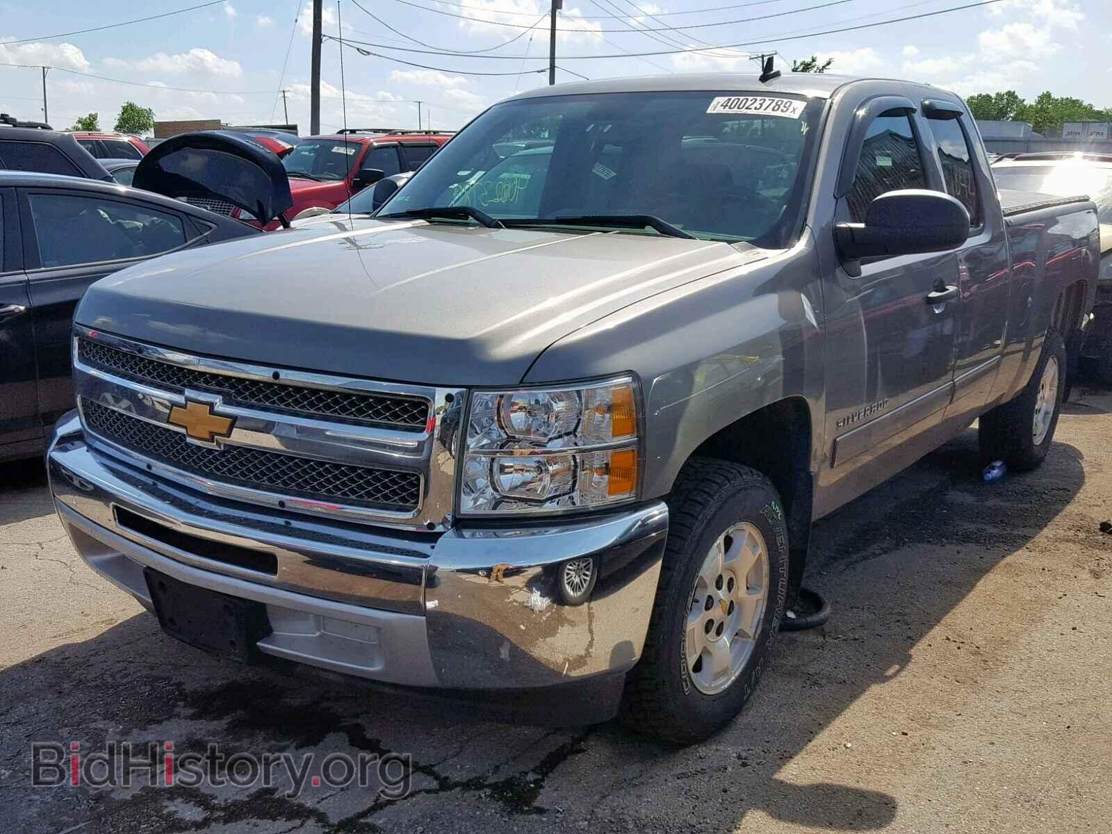 2013 CHEVROLET SILVERADO - VIN: 1GCRCSE04DZ282003 - Фото 2