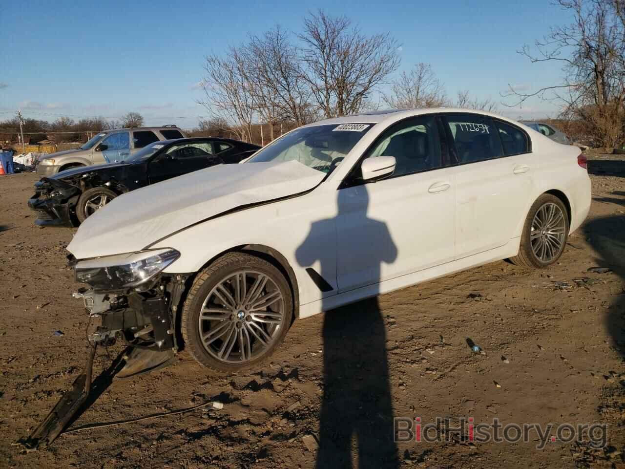 Photo WBAJA7C50KWW08065 - BMW 5 SERIES 2019