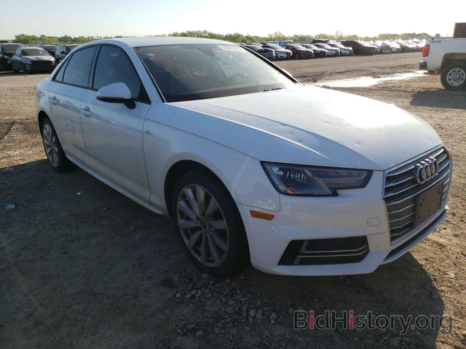 Photo WAUKMAF4XJA039460 - AUDI A4 2018