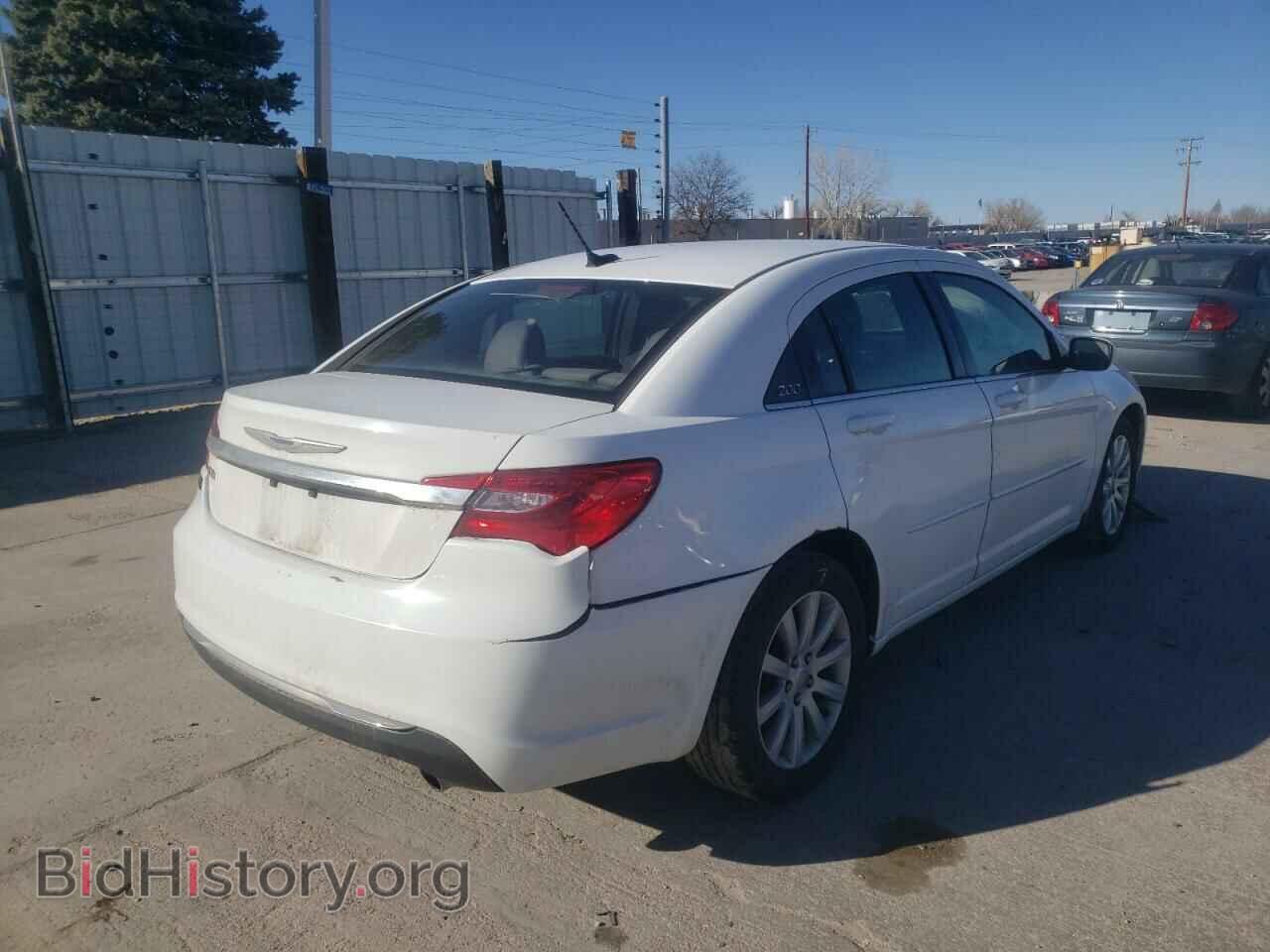 2012 CHRYSLER 200 - VIN: 1C3CCBBG8CN321886 - Фото 4