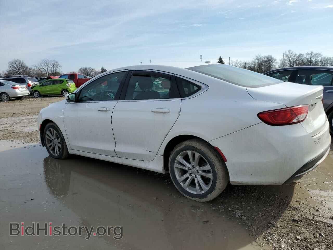 2015 CHRYSLER 200 - VIN: 1C3CCCAB5FN612720 - Фото 2