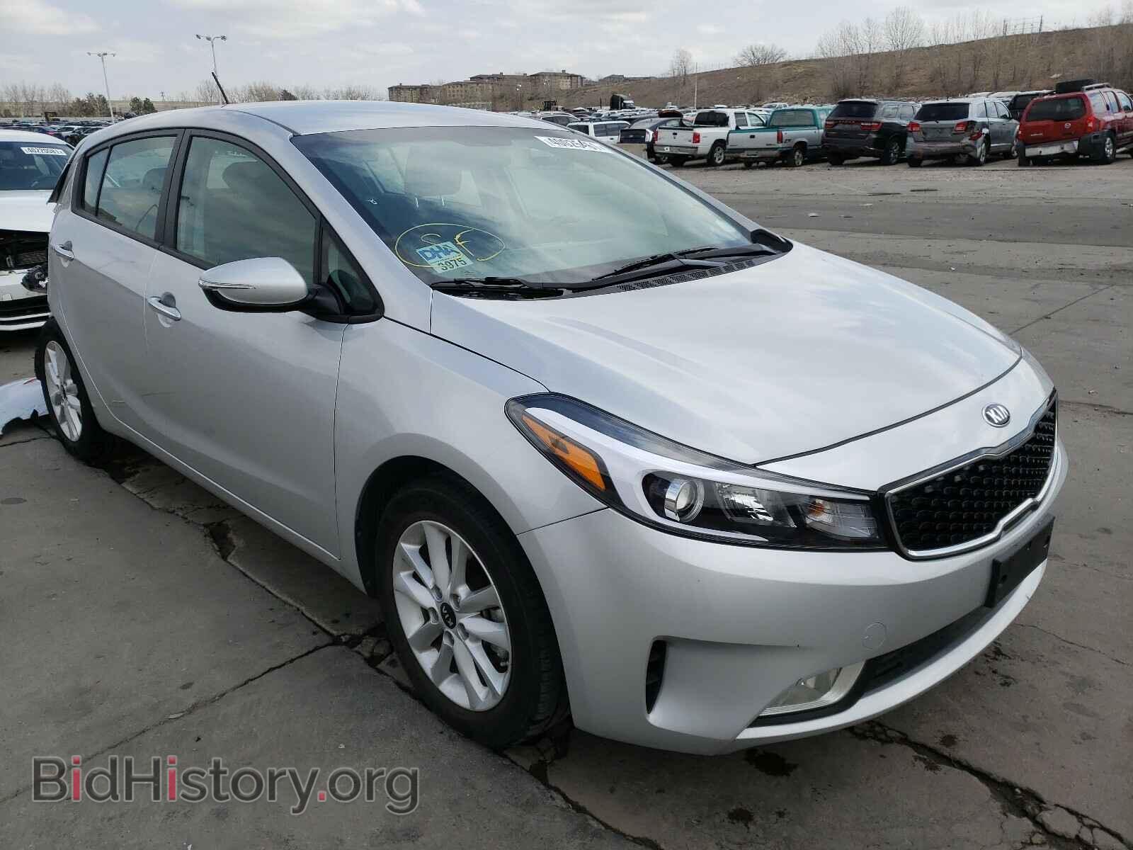 Photo KNAFK5A80H5674926 - KIA FORTE 2017
