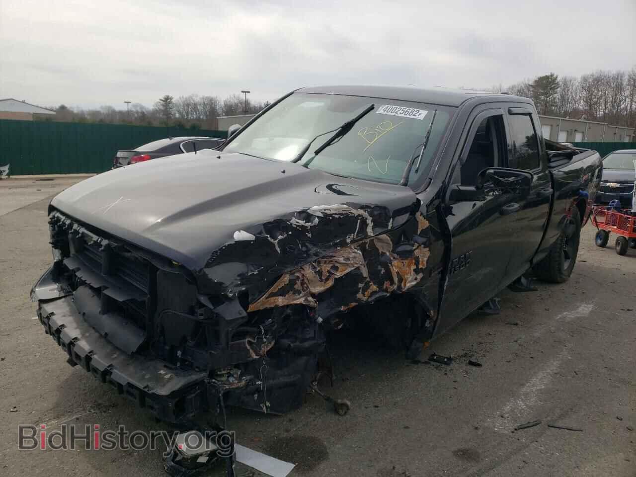 2017 RAM 1500 - VIN: 1C6RR7FT2HS767993 - Photo 2