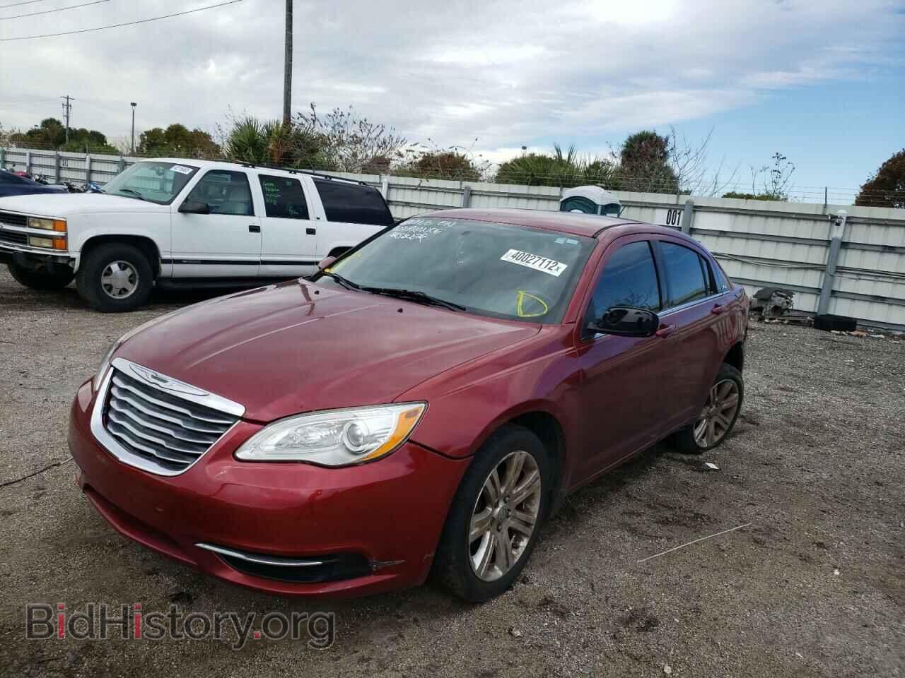 2013 CHRYSLER 200 - VIN: 1C3CCBBB7DN584697 - Фото 2