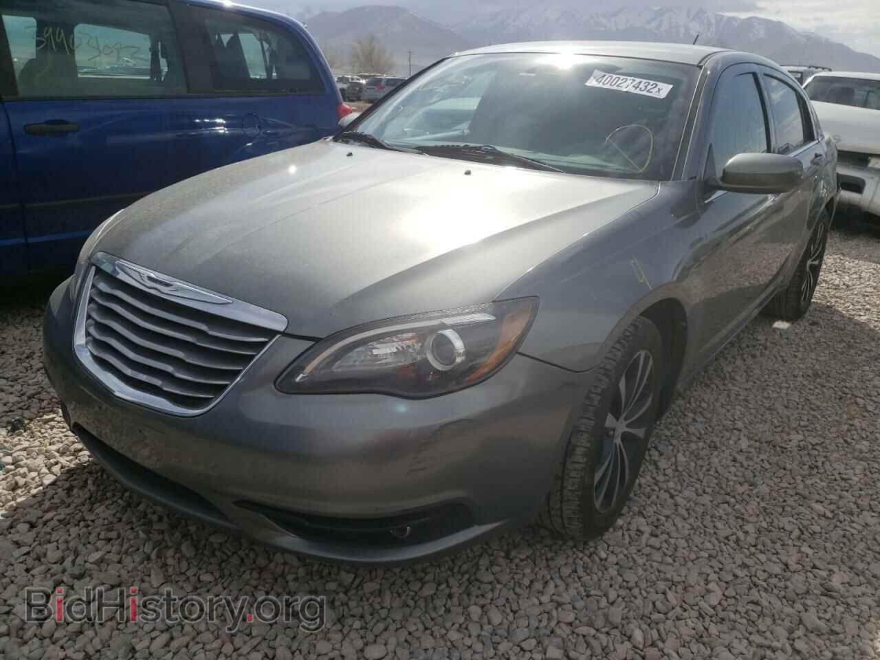 2013 CHRYSLER 200 - VIN: 1C3CCBBB5DN516365 - Фото 2