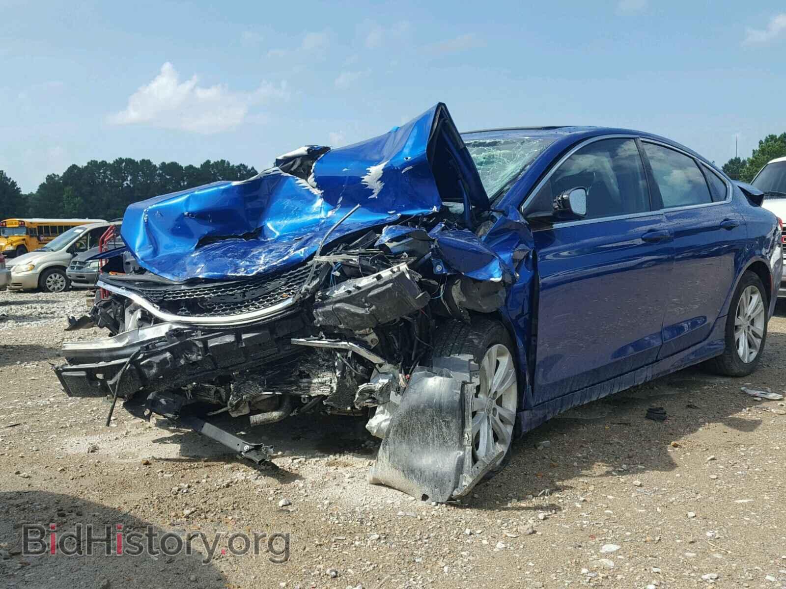 2015 CHRYSLER 200 - VIN: 1C3CCCABXFN687428 - Photo 2