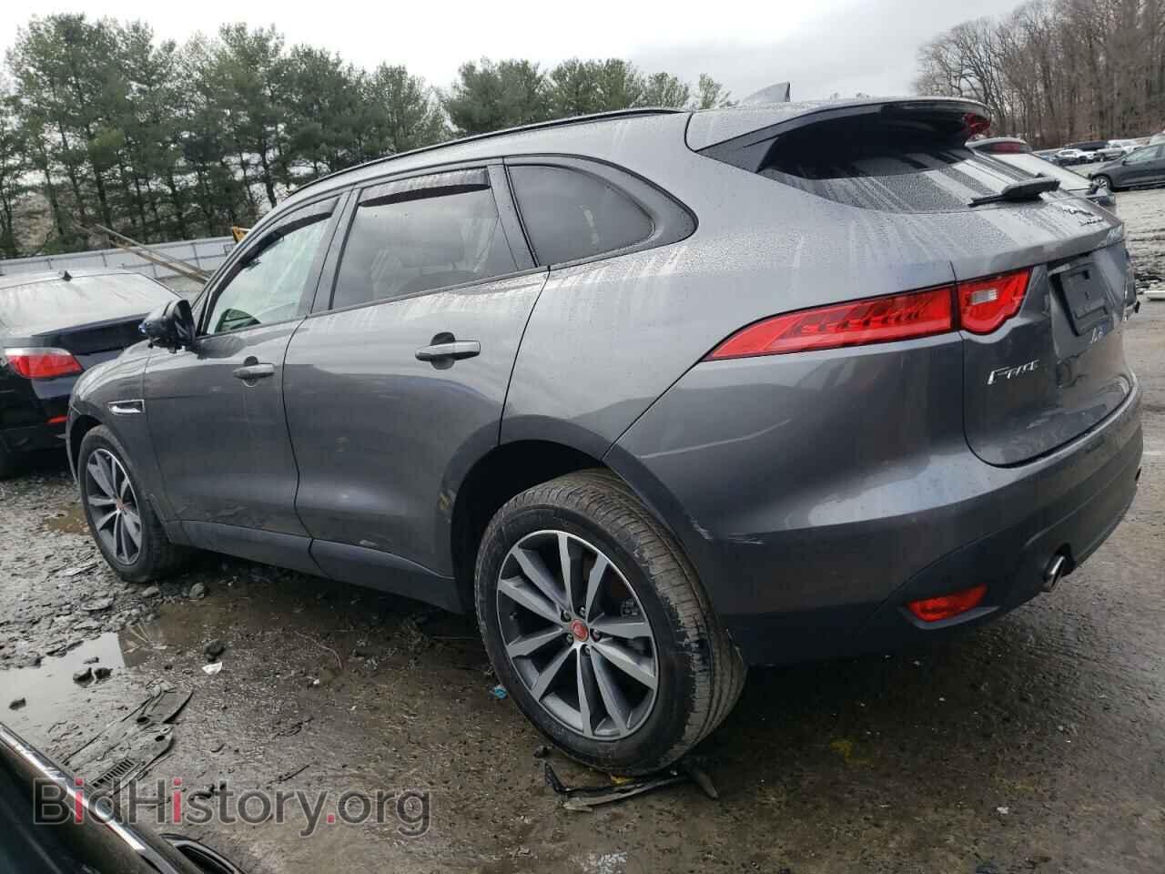 2017 JAGUAR F-PACE - VIN: SADCJ2BVXHA057735 - Фото 2