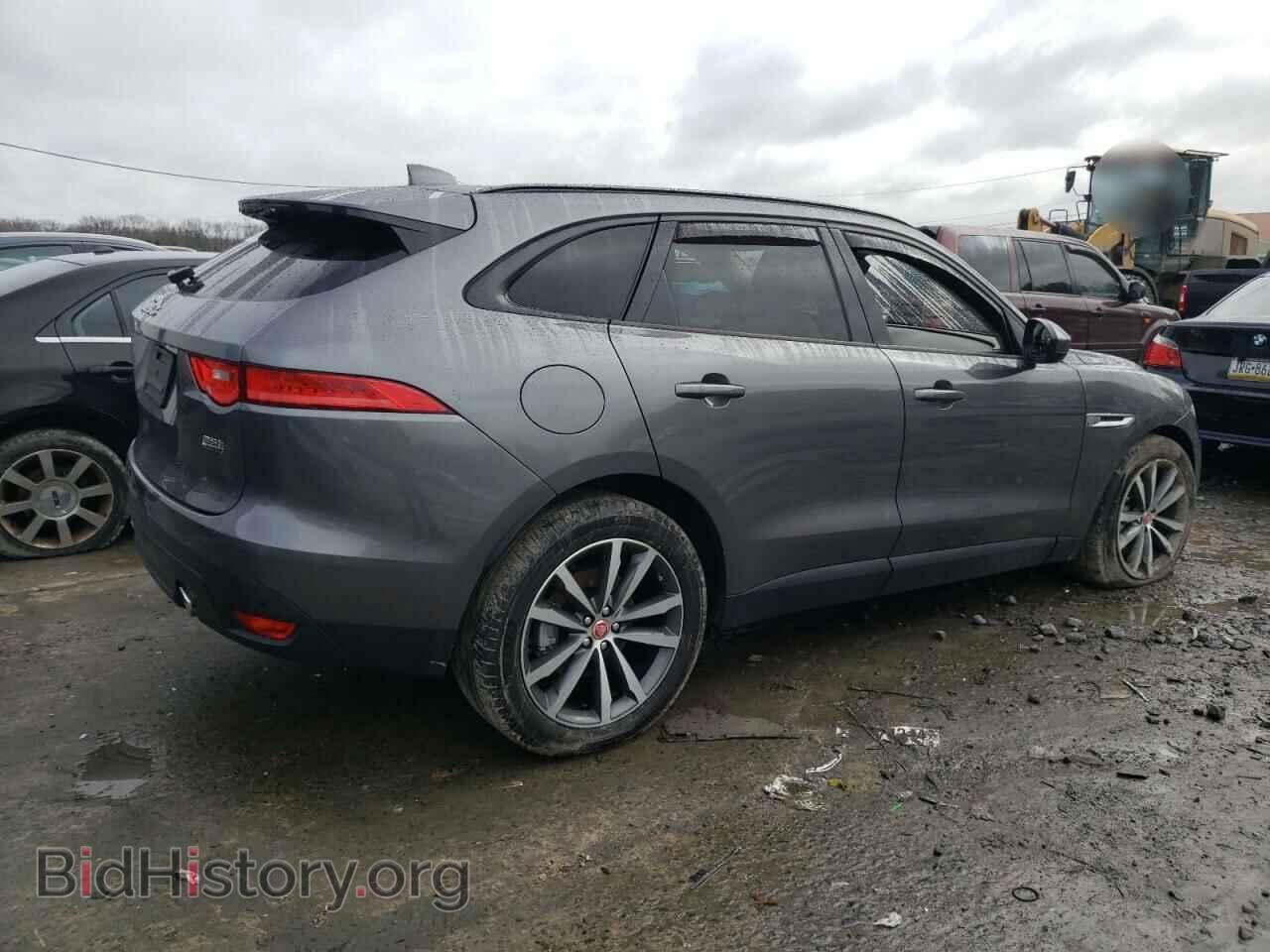 2017 JAGUAR F-PACE - VIN: SADCJ2BVXHA057735 - Фото 3