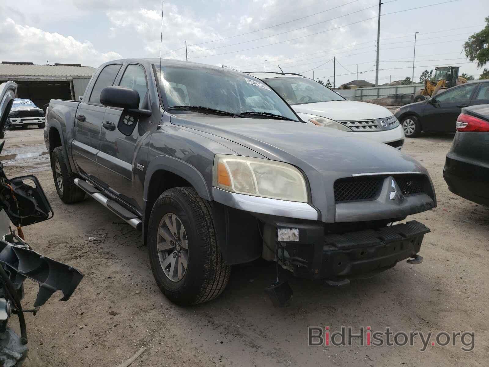 Photo 1Z7HC38N76S567884 - MITSUBISHI RAIDER 2006