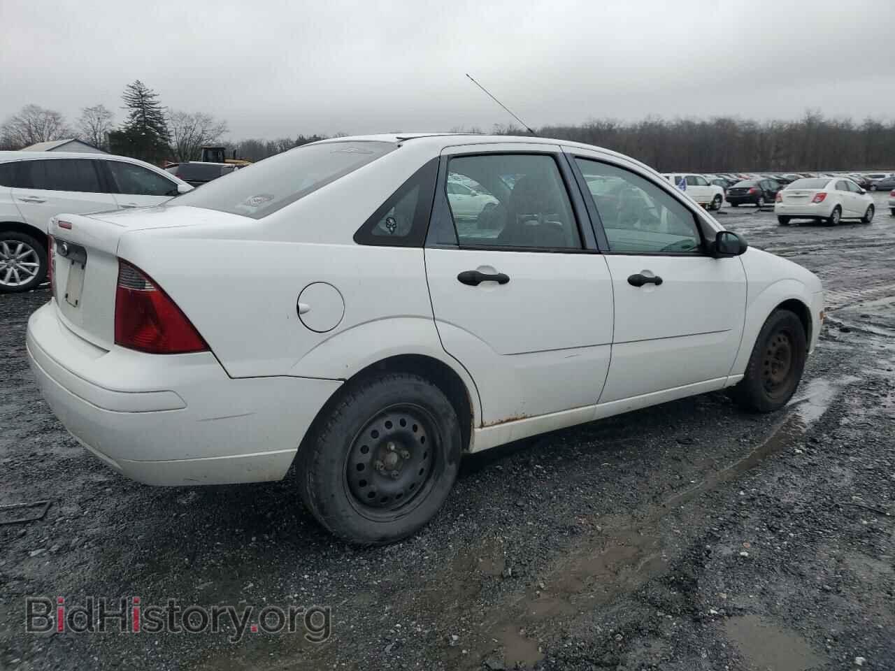 2007 FORD FOCUS - VIN: 1FAFP34N97W292600 - Фото 3