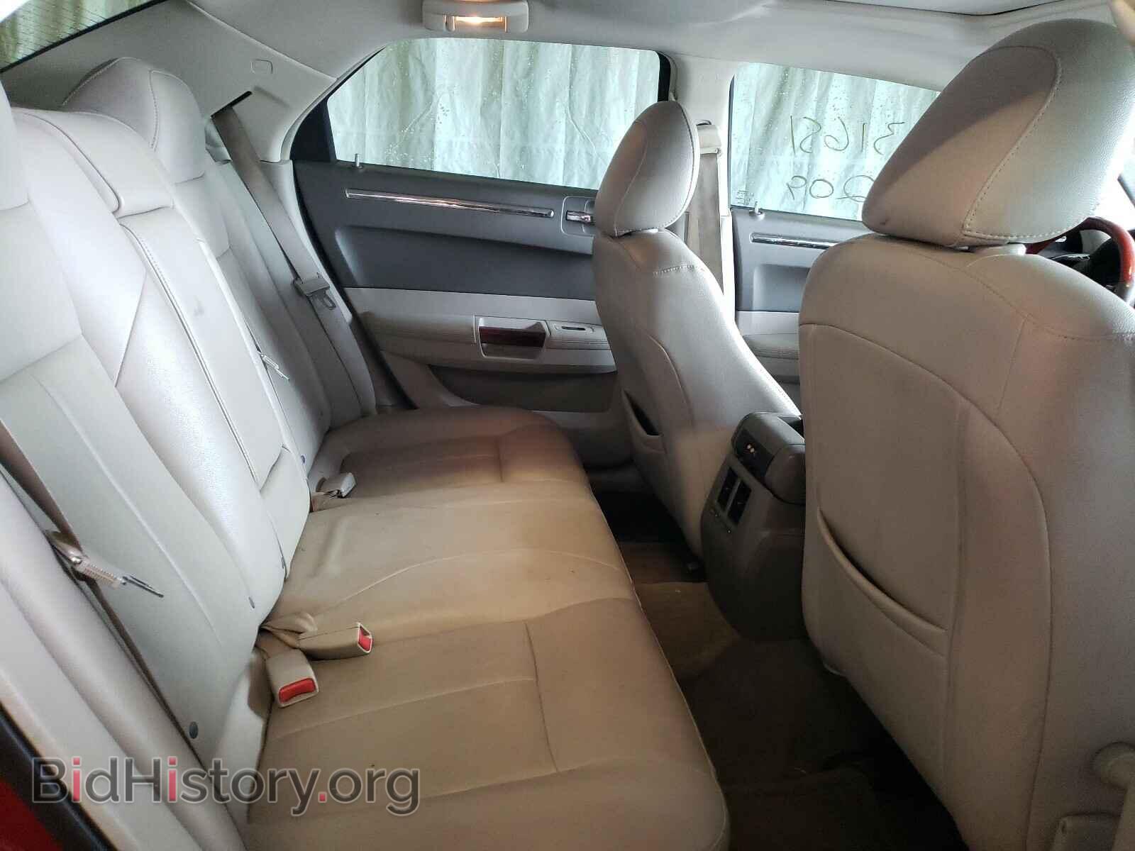 2008 CHRYSLER 300 - VIN: 2C3LA33G58H210125 - Фото 6