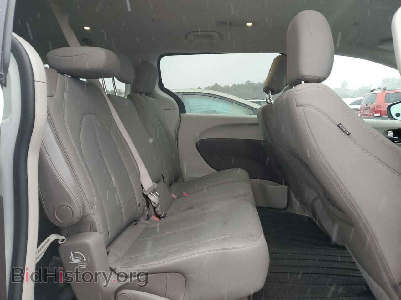 2017 CHRYSLER PACIFICA - VIN: 2C4RC1DGXHR663766 - Photo 10