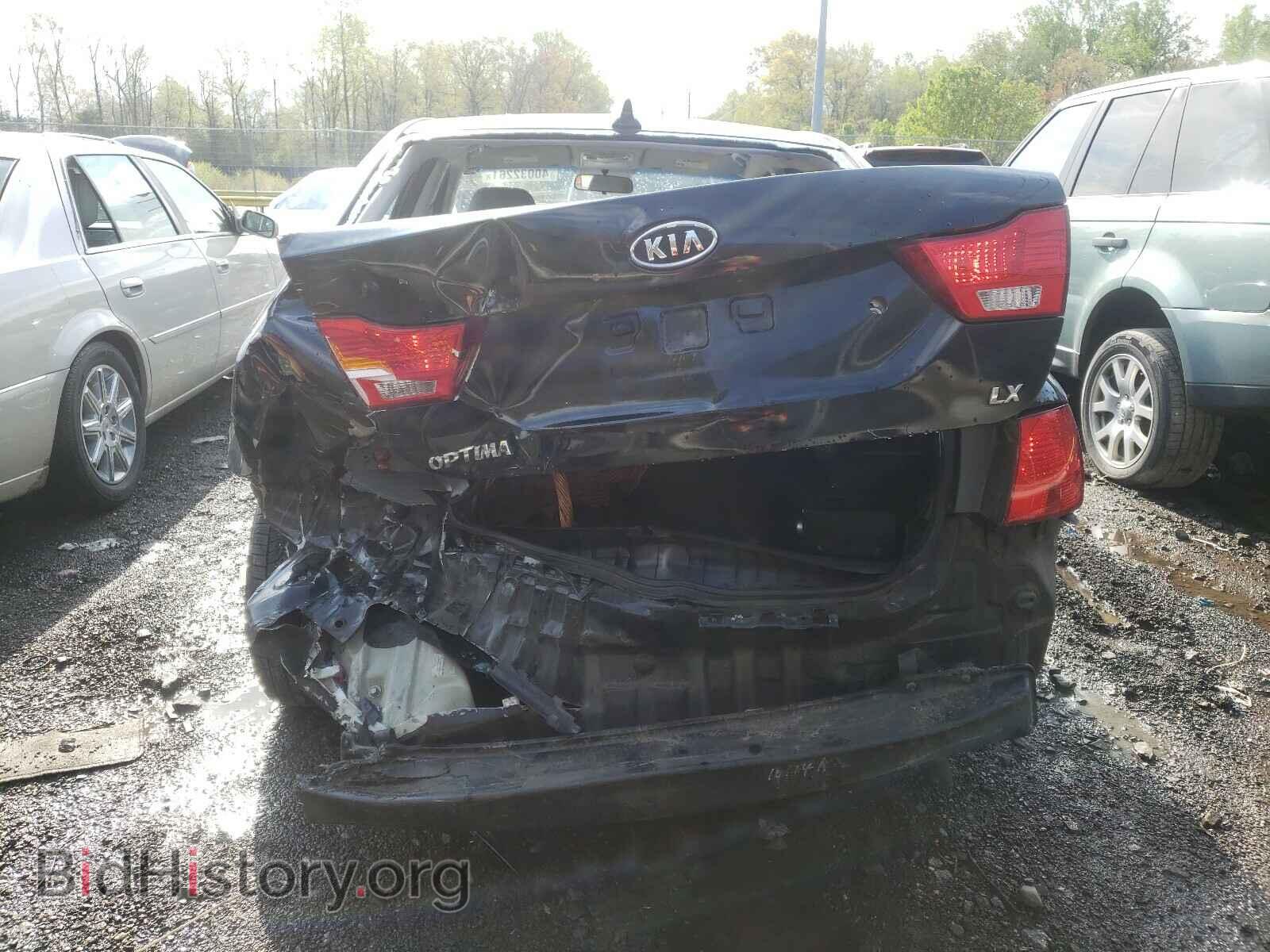 2009 KIA OPTIMA - VIN: KNAGE228595301763 - Фото 9