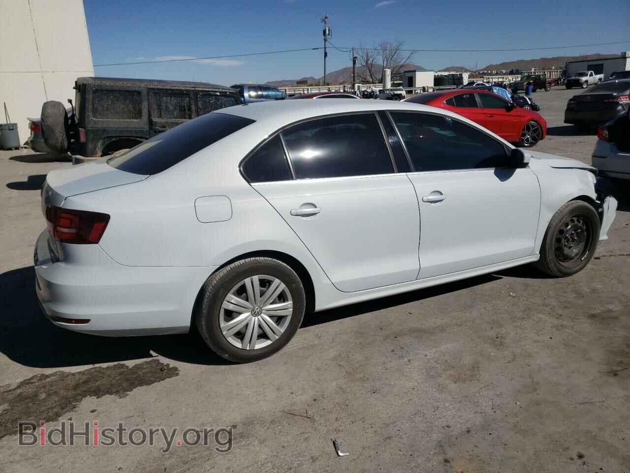 2017 VOLKSWAGEN JETTA - VIN: 3VW2B7AJ0HM376819 - Фото 3