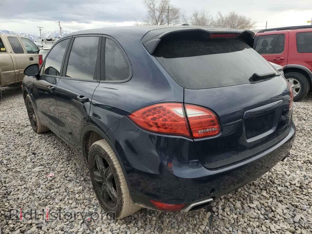 2011 PORSCHE CAYENNE - VIN: WP1AB2A24BLA44352 - Фото 2