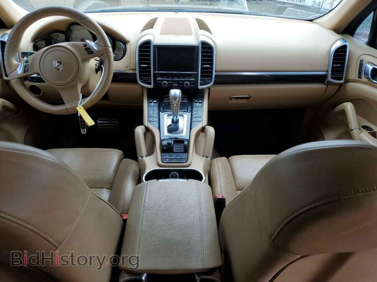 2011 PORSCHE CAYENNE - VIN: WP1AB2A24BLA44352 - Фото 8