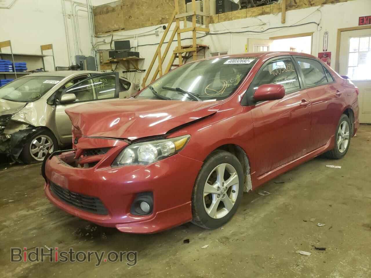 2011 TOYOTA COROLLA - VIN: 2T1BU4EE1BC620759 - Фото 2