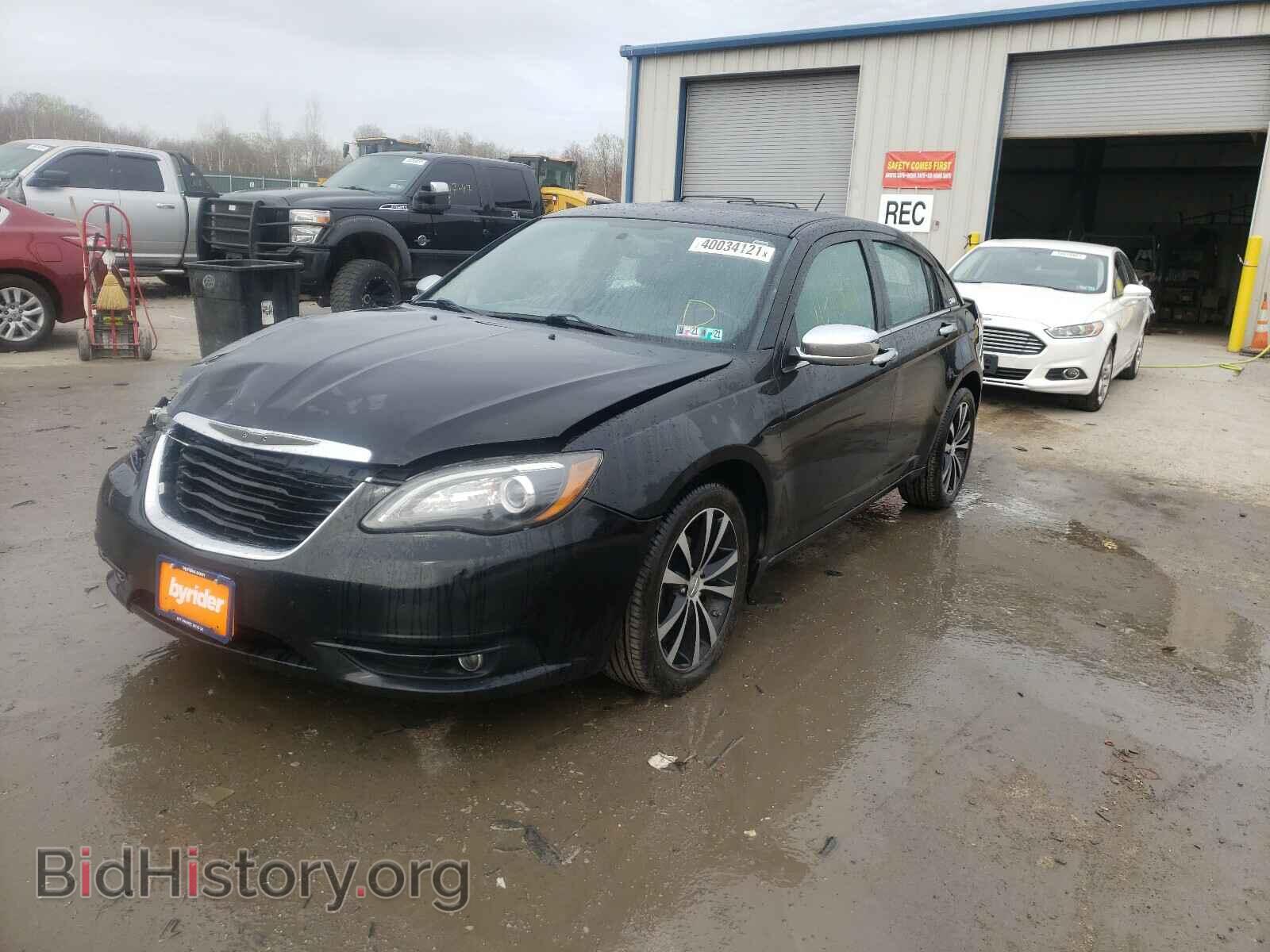 2012 CHRYSLER 200 - VIN: 1C3CCBHG8CN298309 - Фото 2
