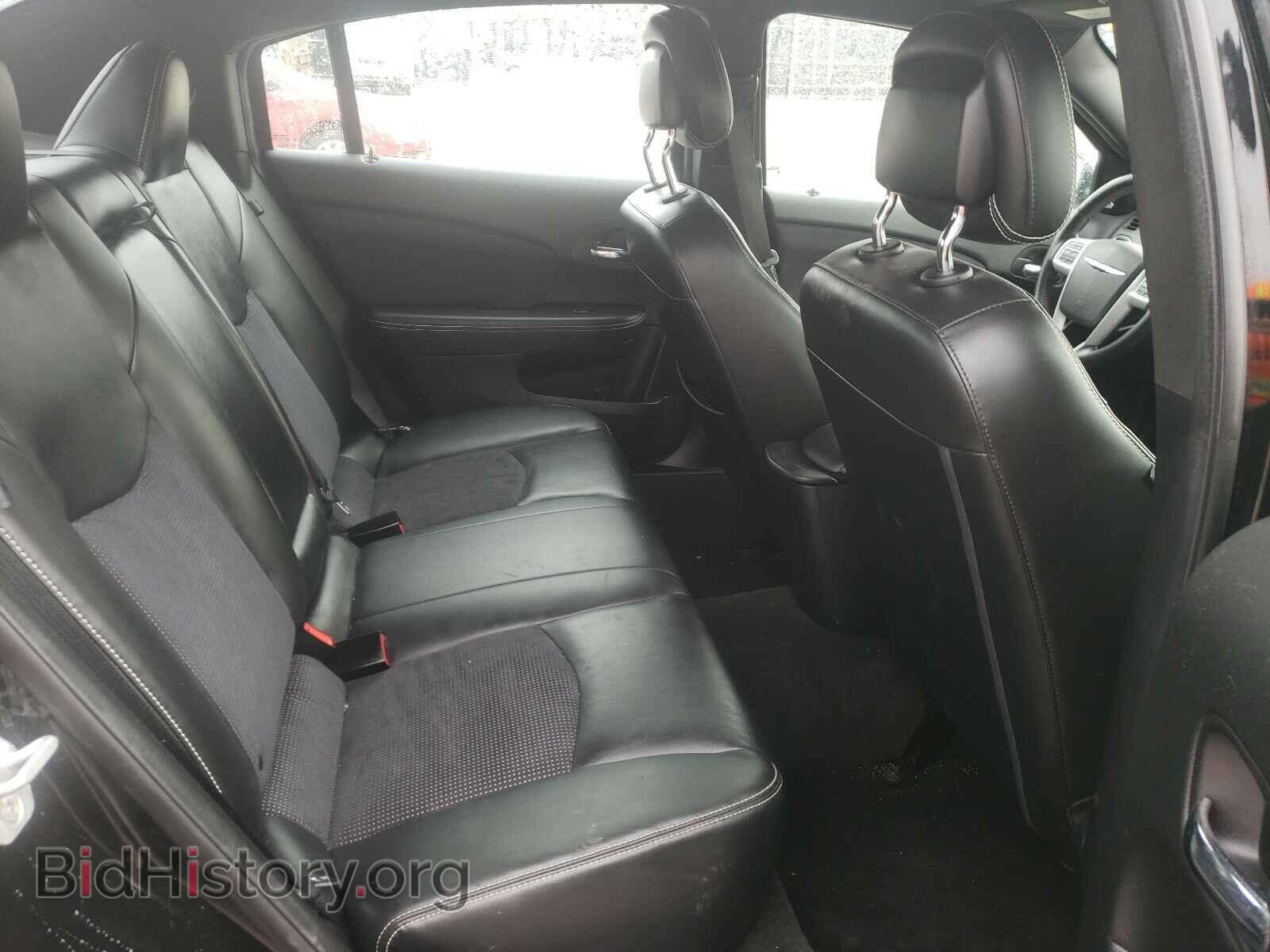 2012 CHRYSLER 200 - VIN: 1C3CCBHG8CN298309 - Фото 6