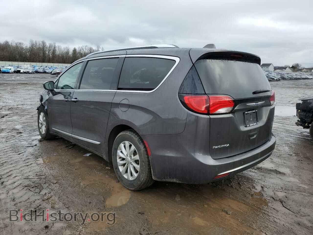 2018 CHRYSLER PACIFICA - VIN: 2C4RC1BG1JR353434 - Фото 2