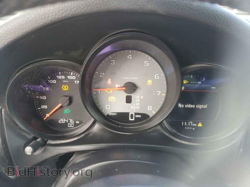 2016 Porsche MACAN (VIN WP1AB2A55GLB46602) — photo 9 of 12
