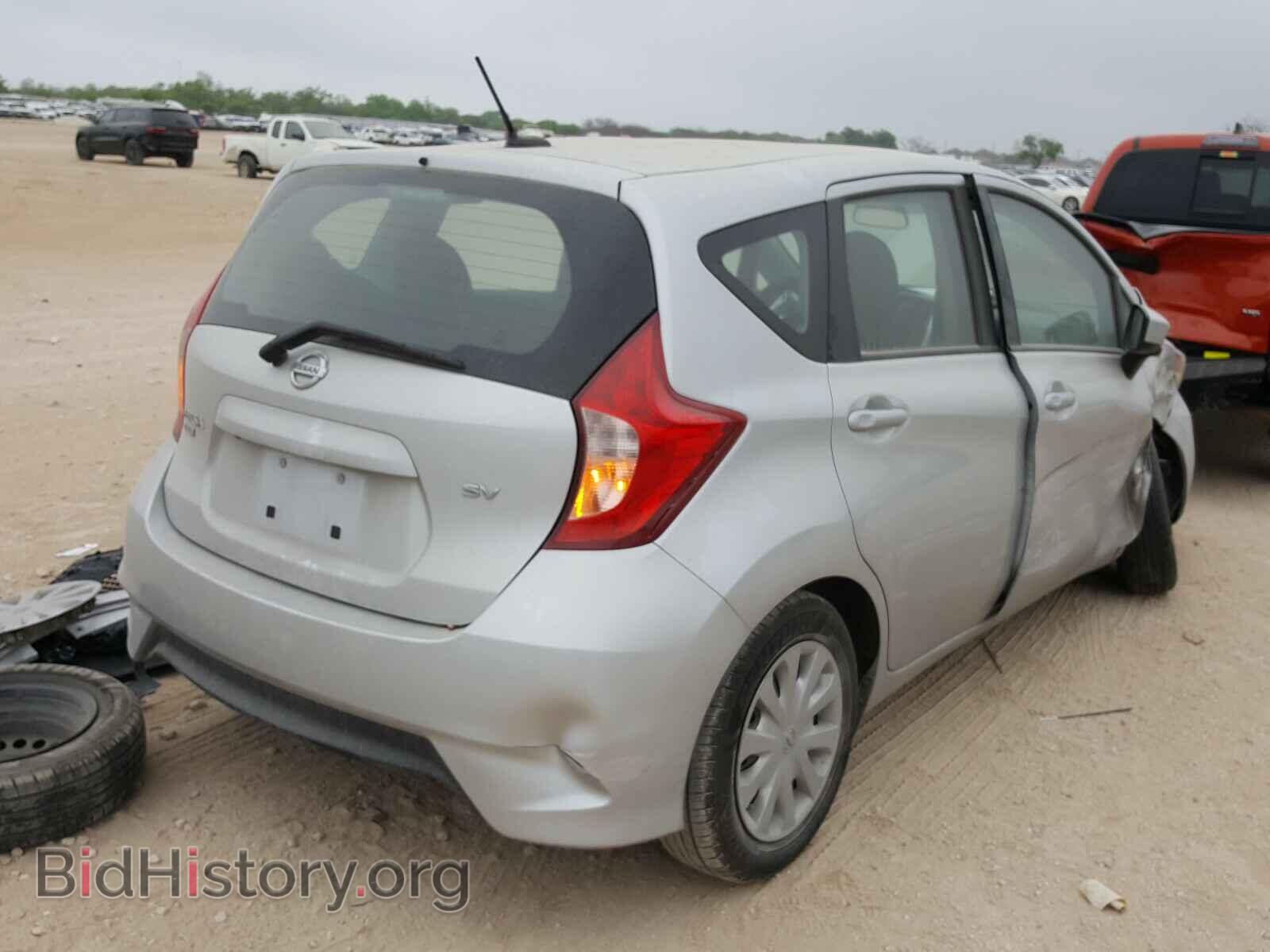 2017 NISSAN VERSA - VIN: 3N1CE2CP4HL352146 - Фото 4