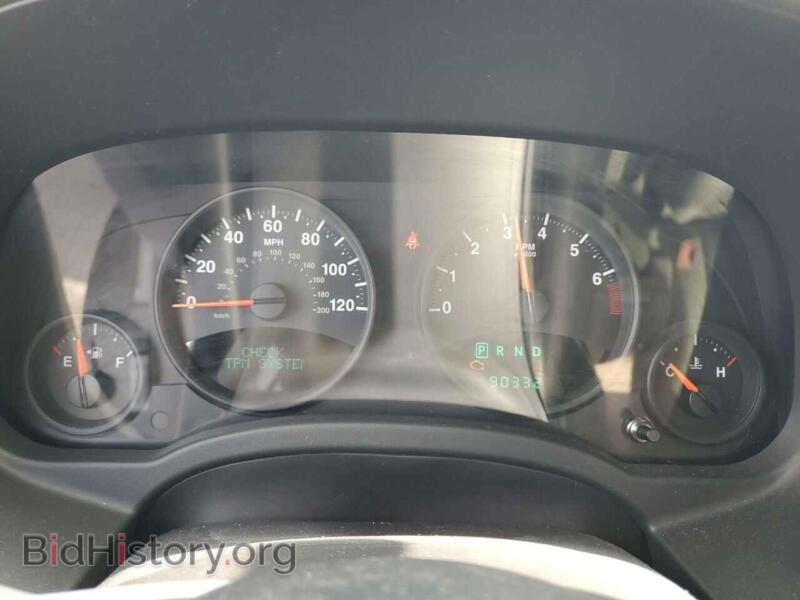 2012 Jeep COMPASS (VIN 1C4NJDEB9CD630357) — photo 9 of 13