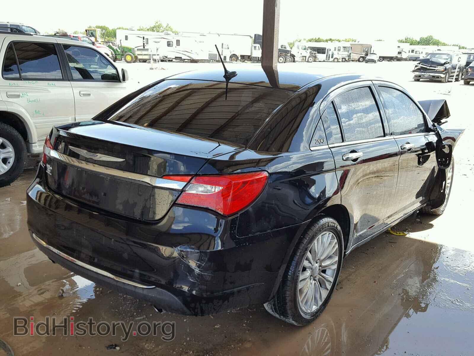 2011 CHRYSLER 200 - VIN: 1C3BC2FG5BN548165 - Фото 4