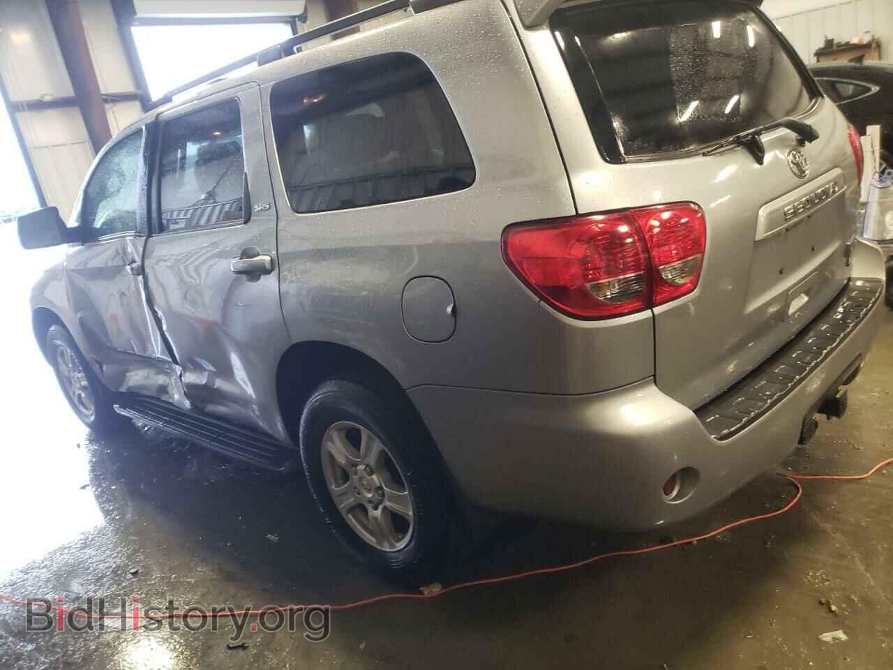2011 TOYOTA SEQUOIA - VIN: 5TDBW5G19BS046039 - Фото 2
