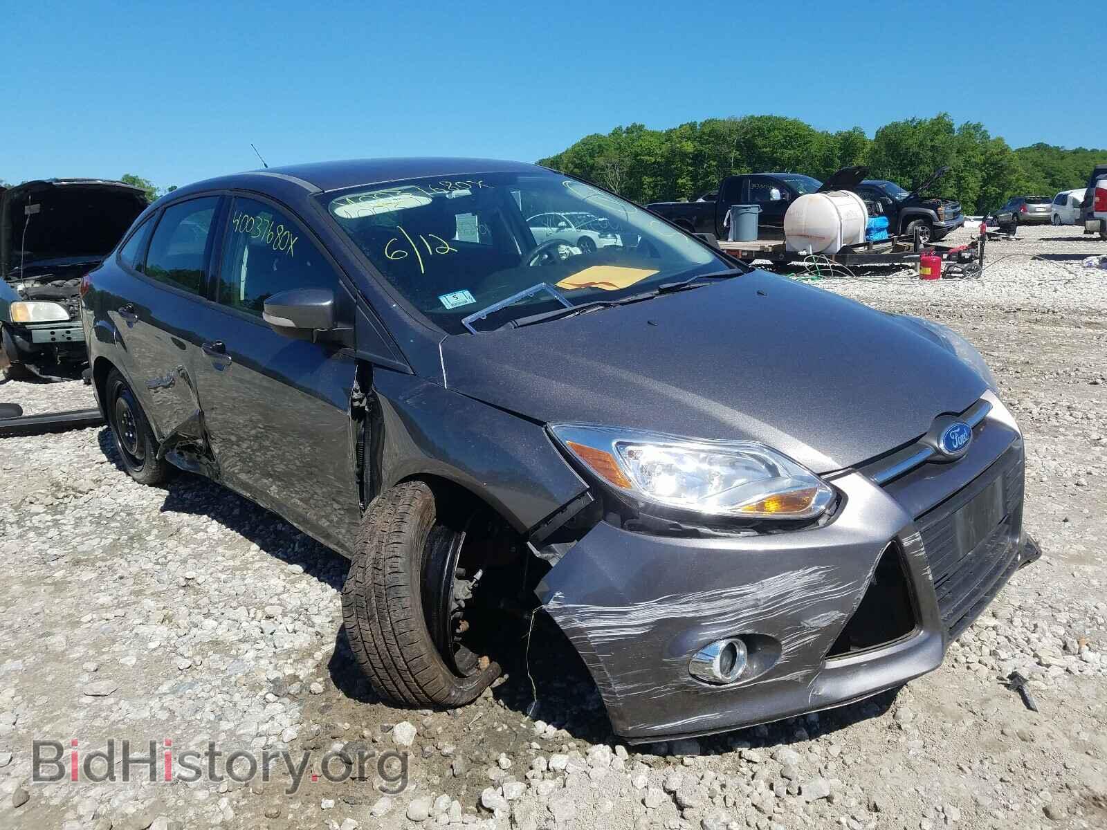 Photo 1FAHP3F28CL345696 - FORD FOCUS 2012