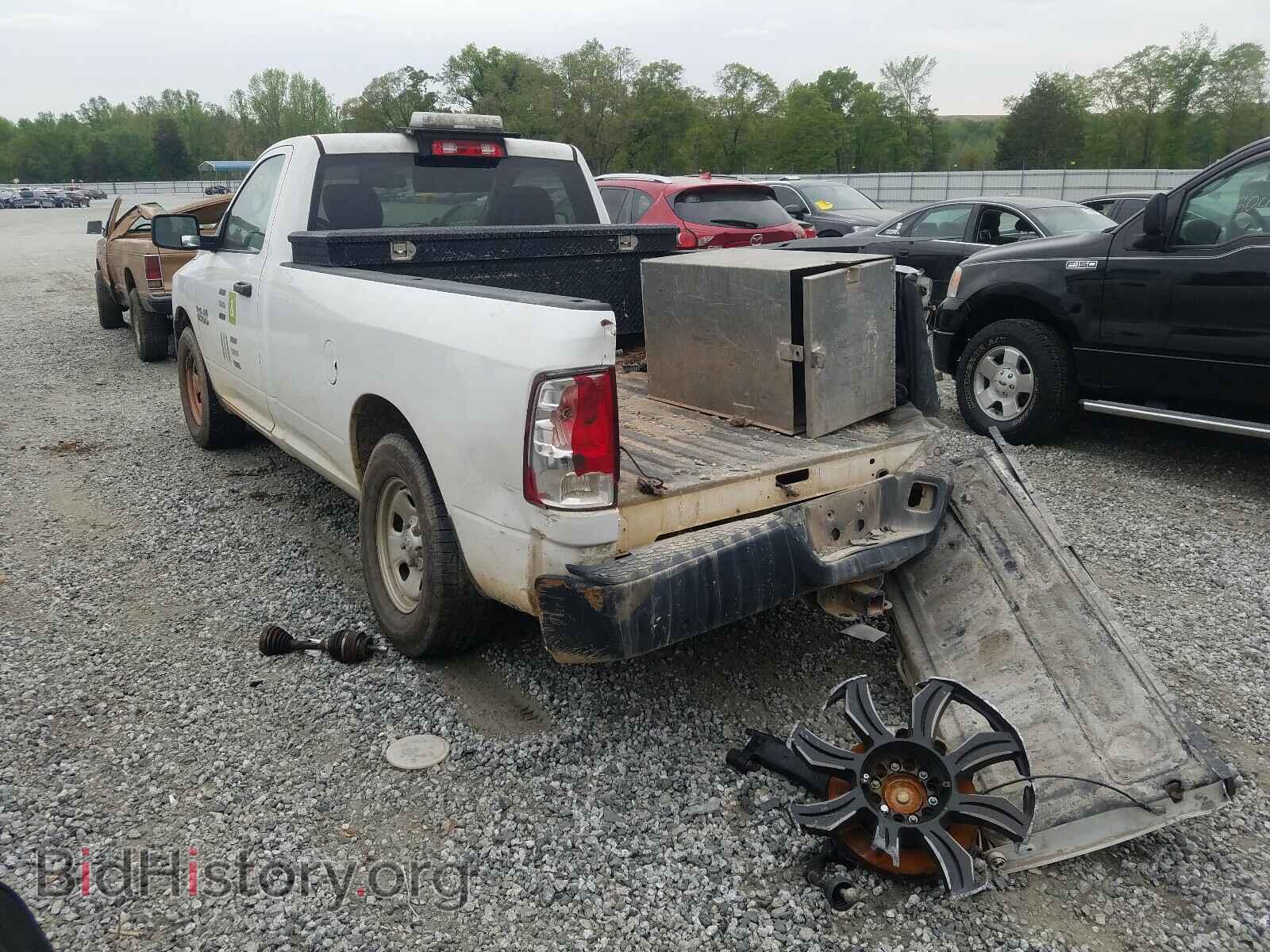 2017 RAM 1500 - VIN: 3C6JR6DG4HG622412 - Фото 3