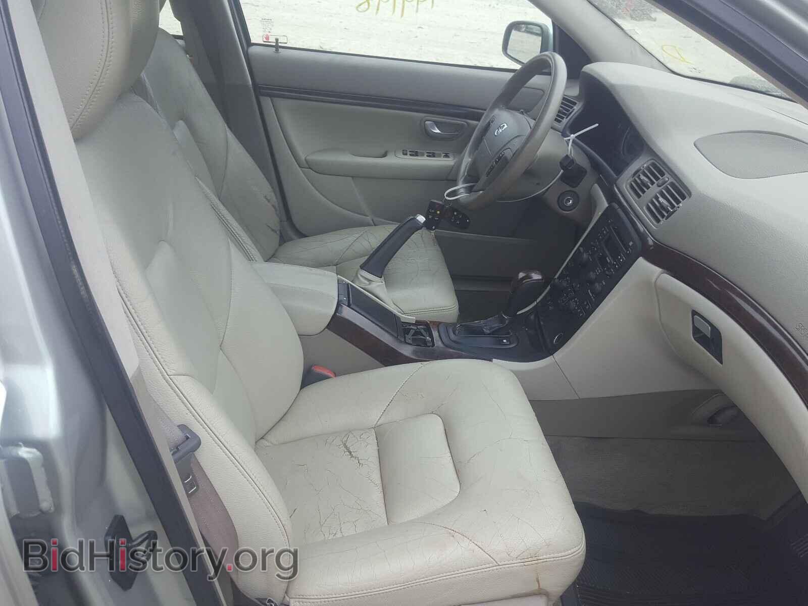 2004 VOLVO S80 - VIN: YV1TS59HX41377684 - Фото 5