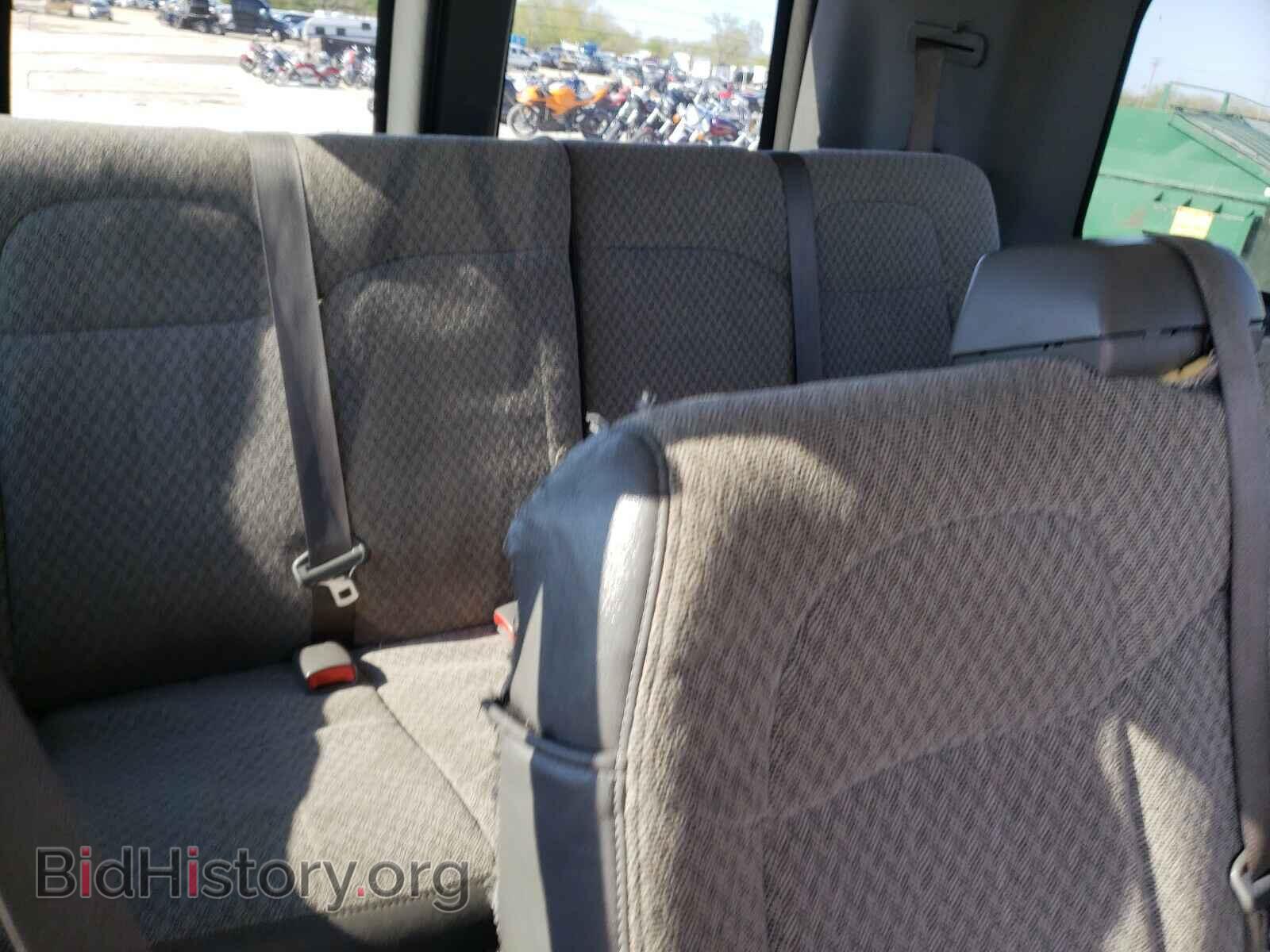 2009 CHEVROLET EXPRESS - VIN: 1GAGG25K991128334 - Фото 9