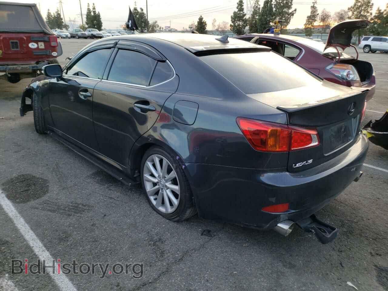 2009 LEXUS IS - VIN: JTHBK262X95095818 - Фото 2