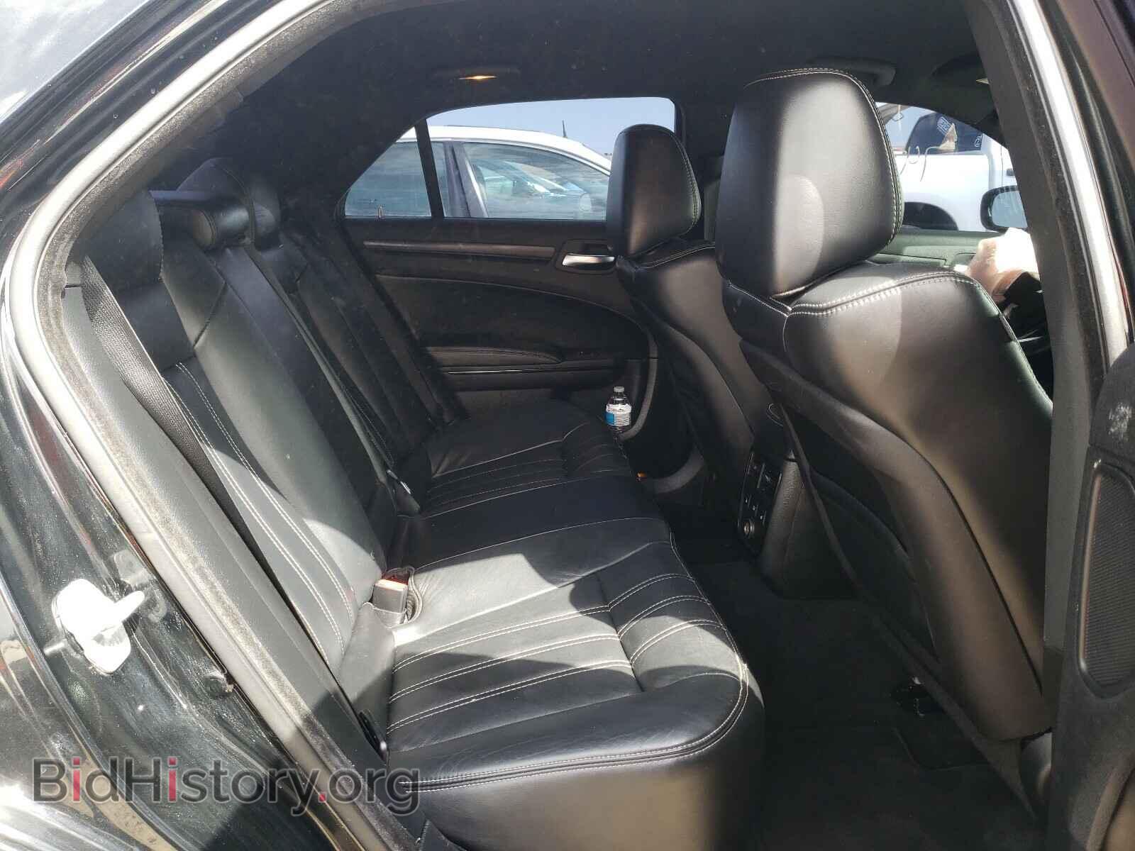 2014 CHRYSLER 300 - VIN: 2C3CCABT8EH135980 - Фото 6
