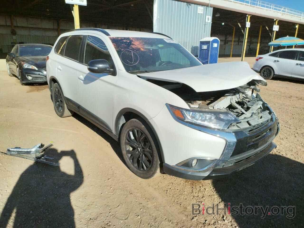 Photo JA4AD3A36JZ029044 - MITSUBISHI OUTLANDER 2018