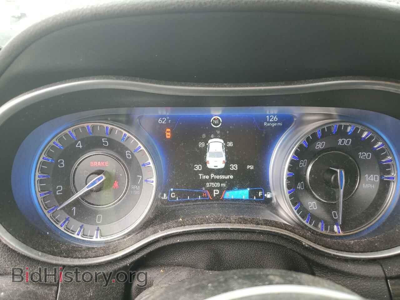 2017 CHRYSLER 300 - VIN: 2C3CCAAG2HH662115 - Фото 9