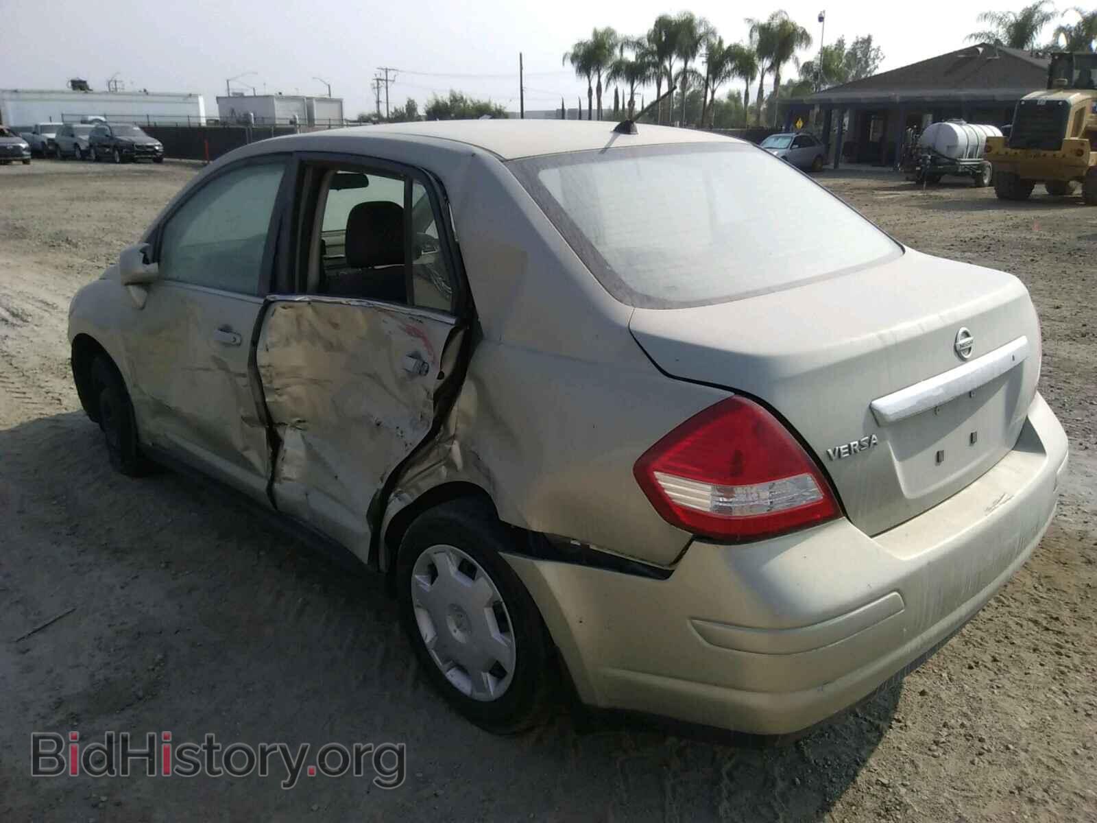 2008 NISSAN VERSA - VIN: 3N1BC11E48L420863 - Фото 3