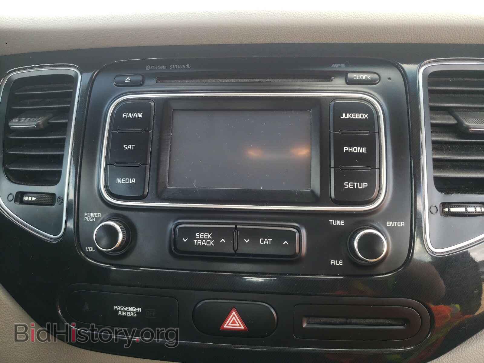 2014 KIA RONDO - VIN: KNAHU8A34E7006670 - Фото 9