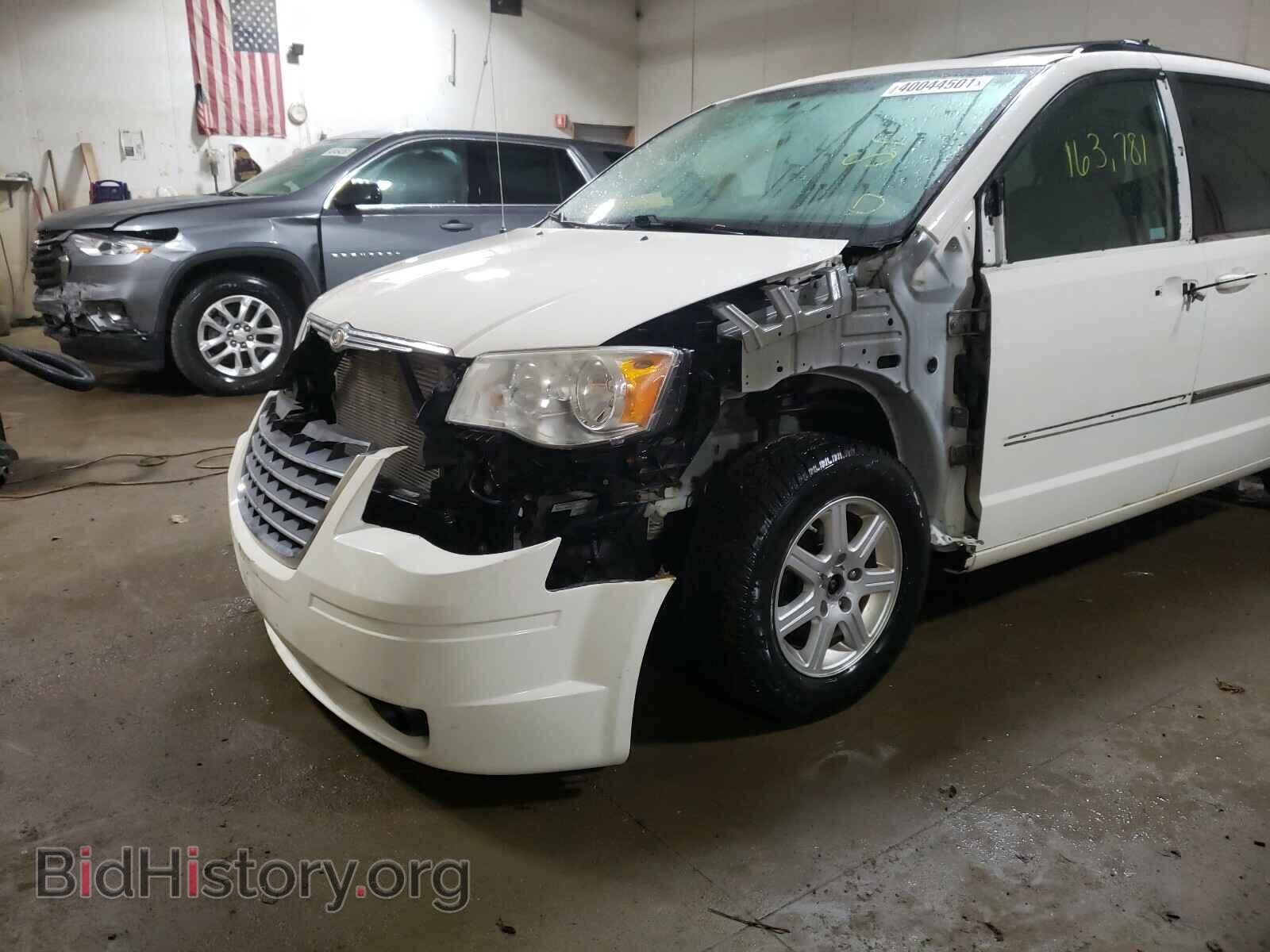 2010 CHRYSLER MINIVAN - VIN: 2A4RR5D11AR248949 - Фото 9