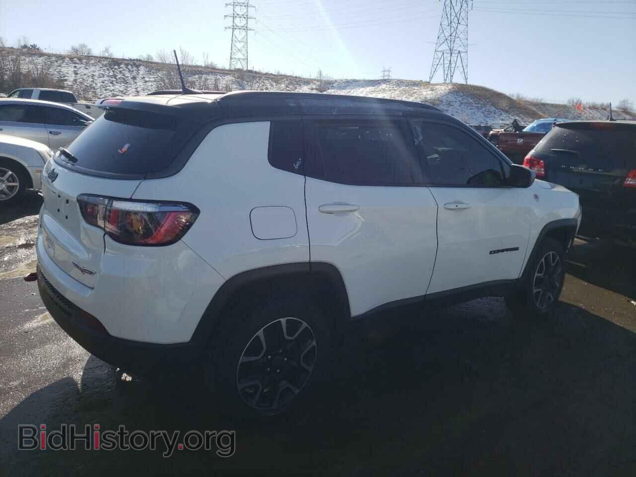 2019 JEEP COMPASS - VIN: 3C4NJDDB0KT674113 - Фото 3