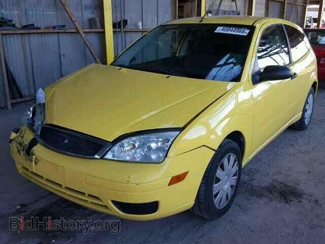 2005 FORD FOCUS - VIN: 3FAFP31N75R140738 - Фото 2