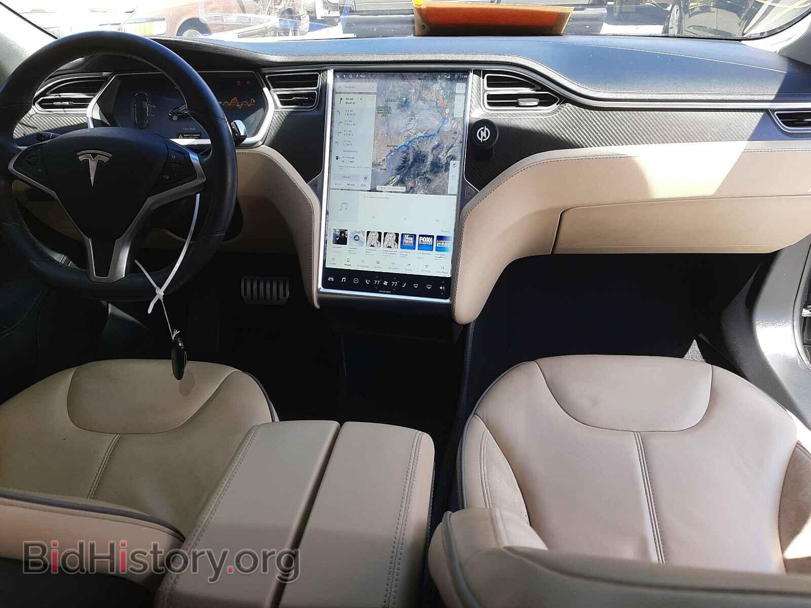 2014 TESLA MODEL S - VIN: 5YJSA1H18EFP37304 - Фото 9