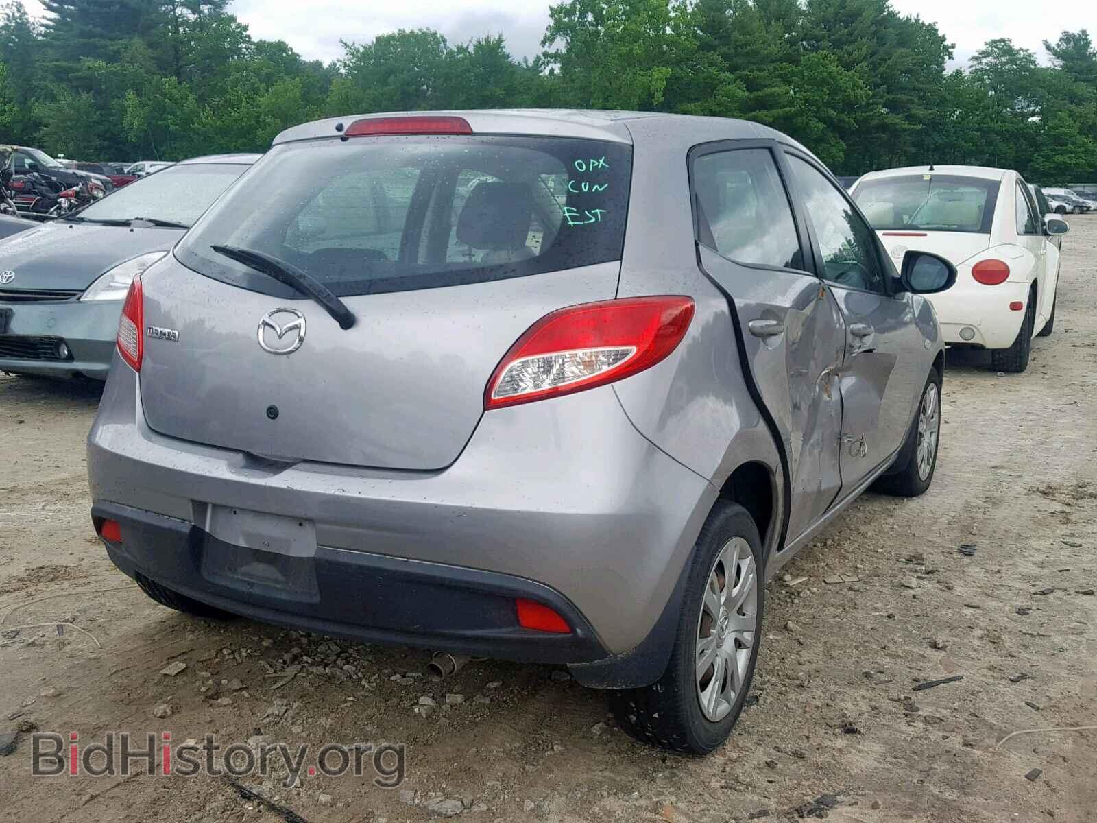 2011 MAZDA 2 - VIN: JM1DE1HY5B0129602 - Photo 4