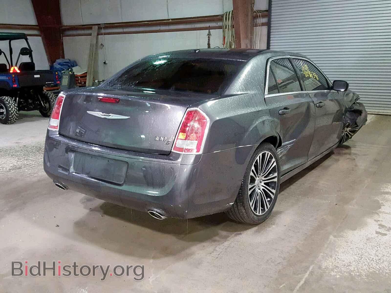 2013 CHRYSLER 300 - VIN: 2C3CCABG0DH585513 - Фото 4